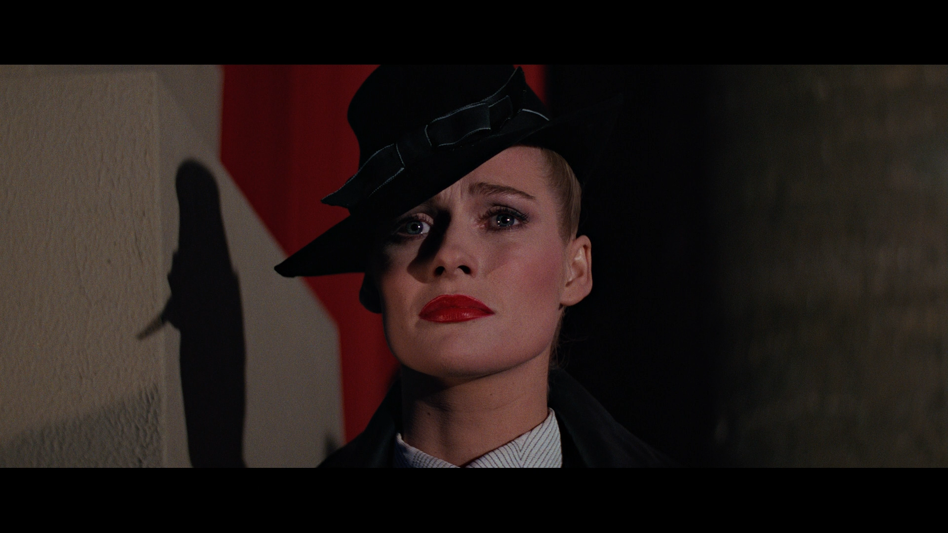 Elsa schneider costume